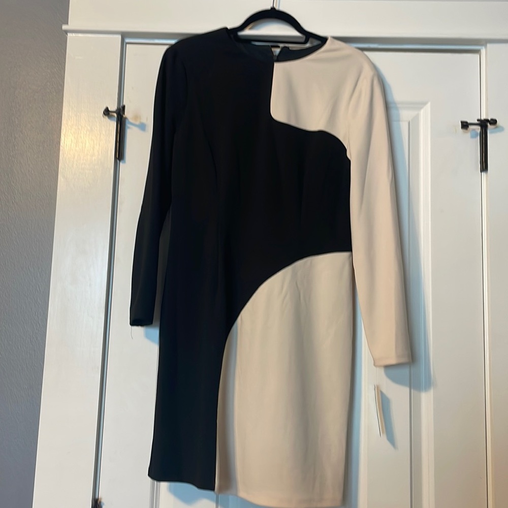 Women’s Donna Morgan Black and Cream Long Sleeve Dress
